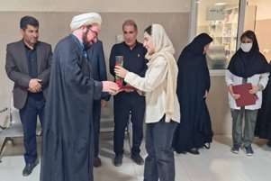 تقدیر از پزشکان مراکز خدمات جامع سلامت شهرهای ایزدخواست و بهمن