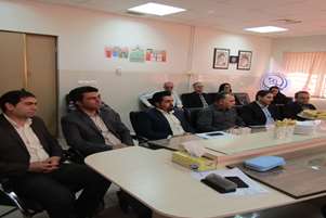 آیین تکریم و معارفه مسوولان حسابداری شبکه بهداشت و درمان و بیمارستان امام خمینی(ره) آباده