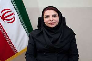 پیام تبریک رئیس شبکه بهداشت آباده به مناسبت روز کارمند؛ تأکید بر نقش بی‌بدیل نیروی انسانی در نظام سلامت
