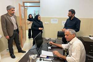 بازدید شبانه و ارزیابی عملکرد از مراکز خدمات جامع سلامت صغاد و بهمن توسط مدیریت شبکه بهداشت و درمان آباده